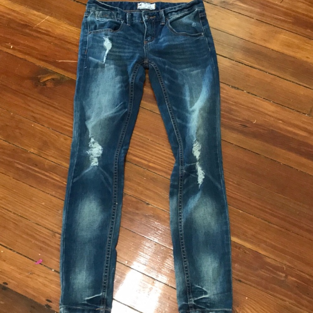 Free People Distressed Skinny Jeans 25